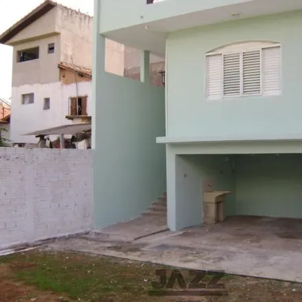 Buy this 5 bed house on Casa de Carnes Rafael Costa in Rua Doutor Fernando Costa, Centro