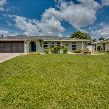 Buy this 3 bed house on 4428 Southeast 10th Place in Cape Coral, FL 33904
