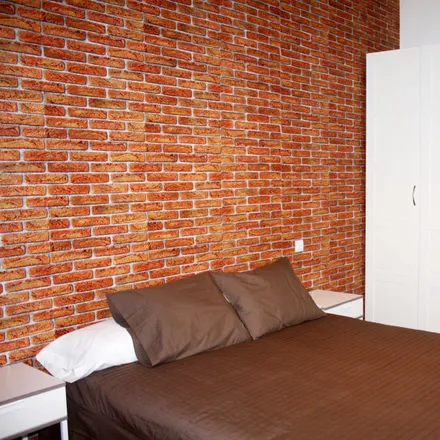 Image 4 - Multiópticas, Gran Vía, 15, 28013 Madrid, Spain - Room for rent