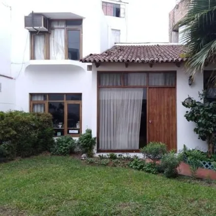 Buy this 4 bed house on Avenida General Jacinto Lara in San Isidro, Lima Metropolitan Area 15027