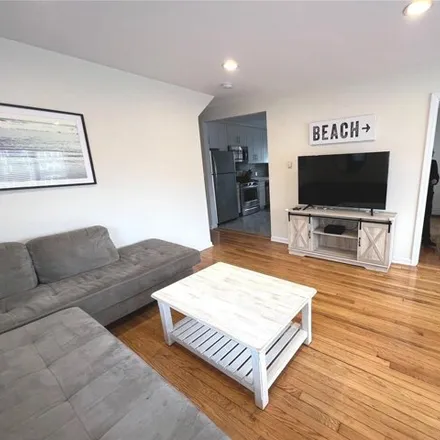 Image 3 - 249 East Broadway, City of Long Beach, NY 11561, USA - Apartment for rent