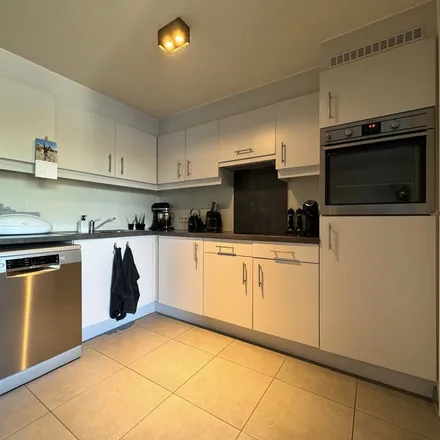 Rent this 2 bed apartment on Moorselbaan 43 in 9300 Aalst, Belgium
