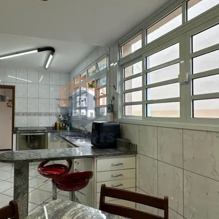 Buy this 3 bed house on Rua Álvaro Coutinho in Samambaia, Jundiaí - SP
