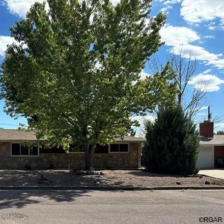 Buy this 3 bed house on 214 East Circle Drive in Cañon City, CO 81212