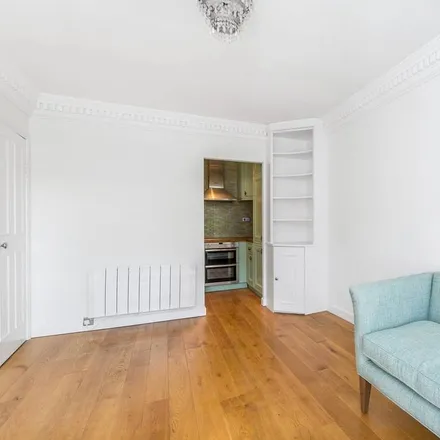 Image 4 - 30 Craven Hill Gardens, London, W2 3EE, United Kingdom - Apartment for rent