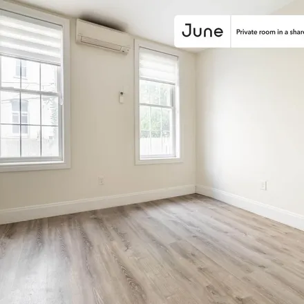 Image 1 - 39A Broome Street - Room for rent