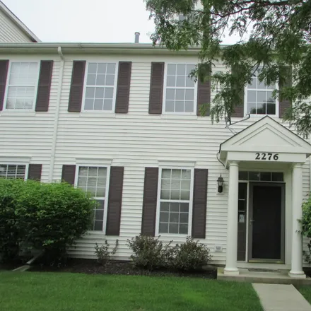 Rent this 2 bed loft on 2276 Georgetown Circle in Aurora, IL 60503