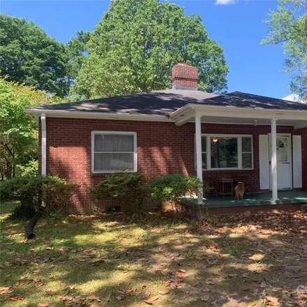 Buy this 3 bed house on 605 Norland Avenue in Kannapolis, NC 28083