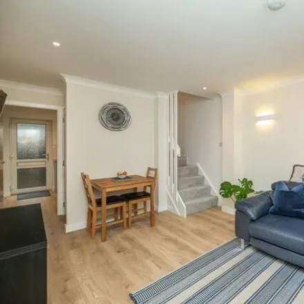 Image 1 - 11 Craigcrook Gardens, City of Edinburgh, EH4 3NW, United Kingdom - Townhouse for sale