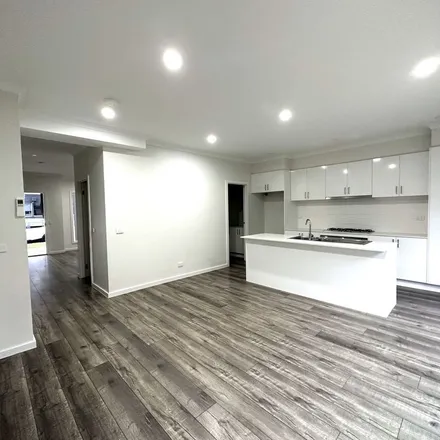 Image 1 - Blake Street, Reservoir VIC 3073, Australia - Apartment for rent