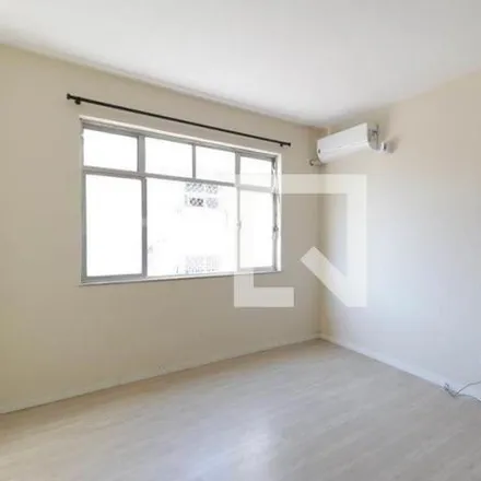 Rent this 2 bed apartment on Rua Pedro de Carvalho in Lins de Vasconcelos, Rio de Janeiro - RJ