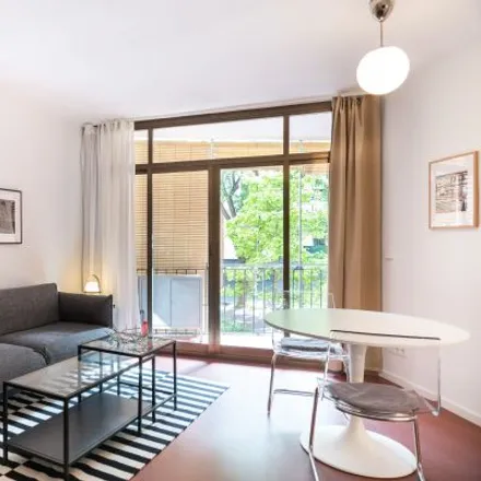Rent this 5 bed apartment on plaça del Llagut in Carrer de Sant Josep, 08001 Barcelona