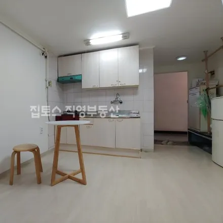 Image 5 - 서울특별시 강남구 대치동 958-17 - Apartment for rent
