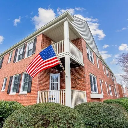 Rent this 2 bed condo on 6659 10th Street in Belle Haven, Fairfax County