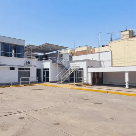 Image 2 - Touring Escuela, General Trinidad Morán Avenue, Lince, Lima Metropolitan Area 51015, Peru - House for rent