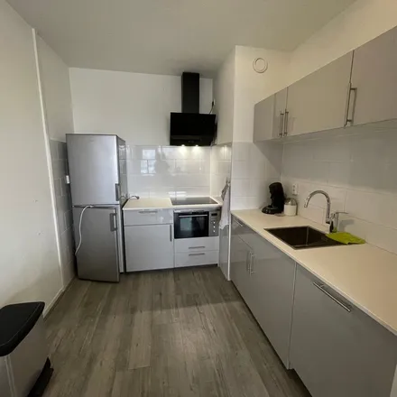 Rent this 2 bed apartment on Zwanenveld in 6538 TL Nijmegen, Netherlands