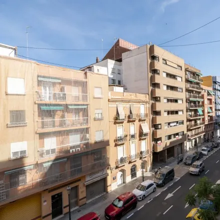 Image 9 - Carrer de la Reina, 136, 46011 Valencia, Spain - Apartment for rent