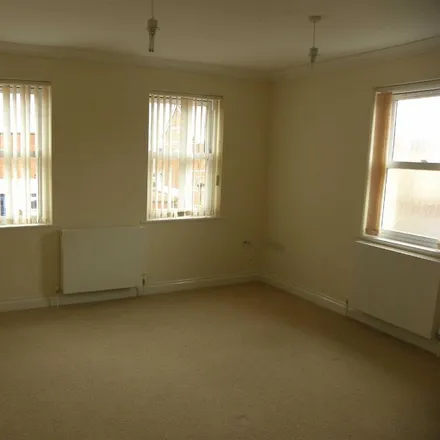 Image 4 - Morrisons Daily, 81 Hoker Road, Exeter, EX2 5JA, United Kingdom - Apartment for rent