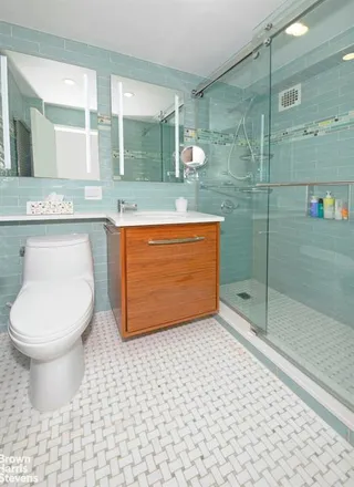 Image 3 - 11 RIVERSIDE DRIVE 15PW in New York - Apartment for sale