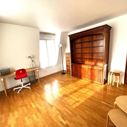 Rent this 1 bed apartment on 14 Rue Benjamin Franklin in 94210 Saint-Maur-des-Fossés, France