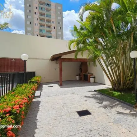 Buy this 3 bed apartment on Rua Angélica in Vila Cruzeiro do Sul, Uberaba - MG