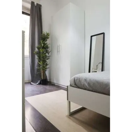 Image 6 - Via Camillo Finocchiaro Aprile 14, 20124 Milan MI, Italy - Apartment for rent
