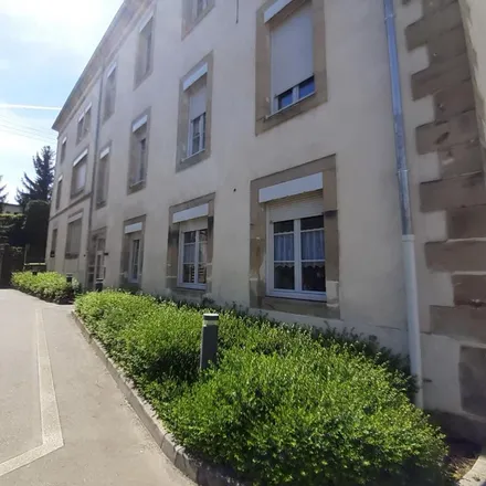 Rent this 3 bed apartment on 6 Rue de Luxeuil in 70220 Fougerolles-Saint-Valbert, France