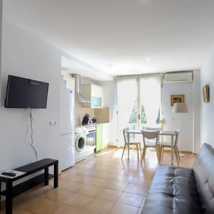 Rent this studio apartment on Cabanyal in Carrer del Doctor Lluch, 46011 Valencia