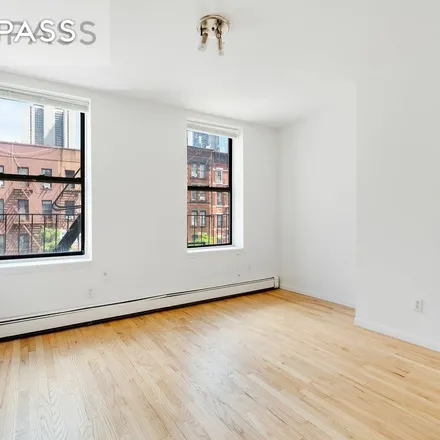 Rent this 3 bed apartment on 661 9th Avenue in New York, NY 10036