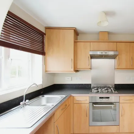 Rent this 2 bed townhouse on 7 Balshaw Way in Nottingham, NG9 6RQ