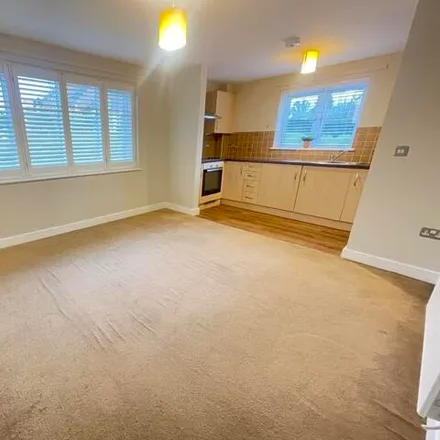 Image 6 - Empress Road, Luton, LU3 2RF, United Kingdom - Apartment for sale