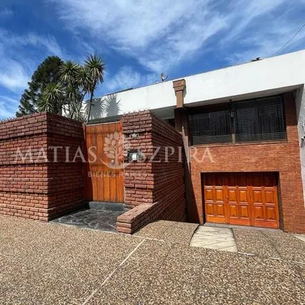 Image 2 - General Eduardo Munilla 2002, Partido de Morón, Castelar, Argentina - House for sale