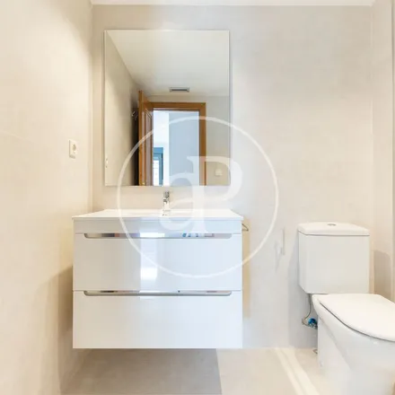 Rent this 3 bed apartment on La Piazza in Carrer de la Serrania, 46015 Valencia