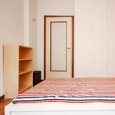 Rent this 3 bed room on Via Raffaello Bertieri in 1, 20146 Milan MI