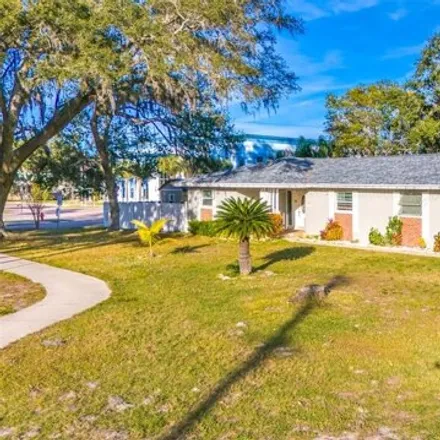 Buy this 3 bed house on 2002 Pinehurst Drive in Pinellas County, FL 33763