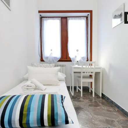 Image 6 - Via Cerreto di Spoleto, 00181 Rome RM, Italy - Apartment for rent