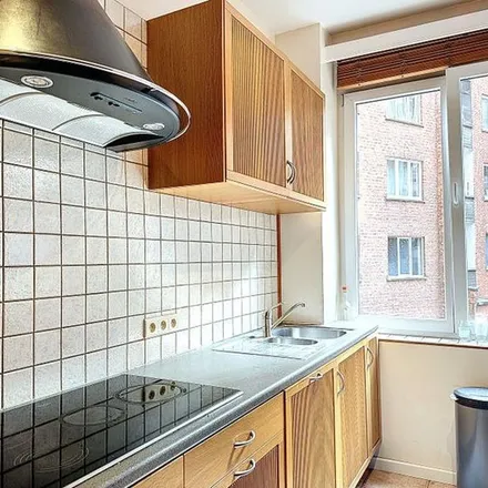 Rent this 3 bed apartment on Place Fernand Cocq - Fernand Cocqplein in 1050 Ixelles - Elsene, Belgium