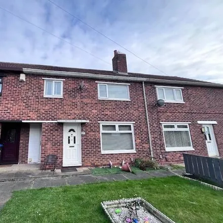 Buy this 3 bed townhouse on Kelsall Close in Middlesbrough, TS3 0DH