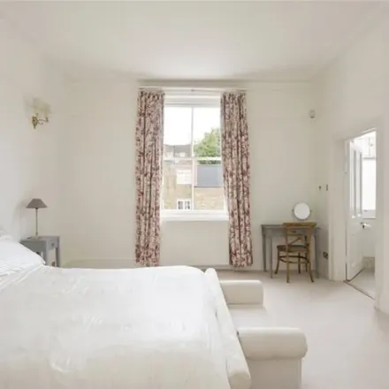 Image 3 - 61 Elgin Crescent, London, W11 2JW, United Kingdom - Duplex for rent