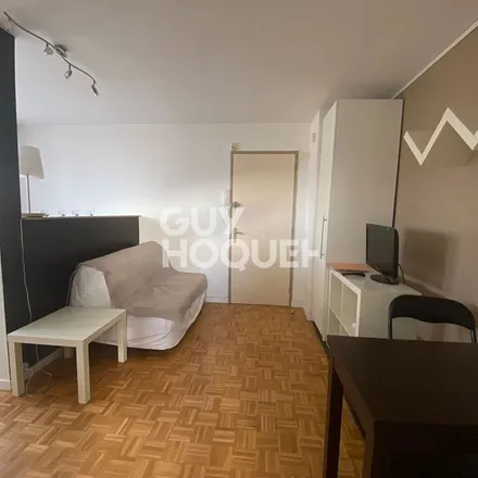 Rent this 1 bed apartment on Slice in Rue du Golf, 64140 Billère