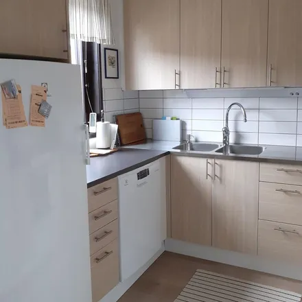 Rent this 3 bed apartment on Roteringvägen 23b in 246 31 Löddeköpinge, Sweden