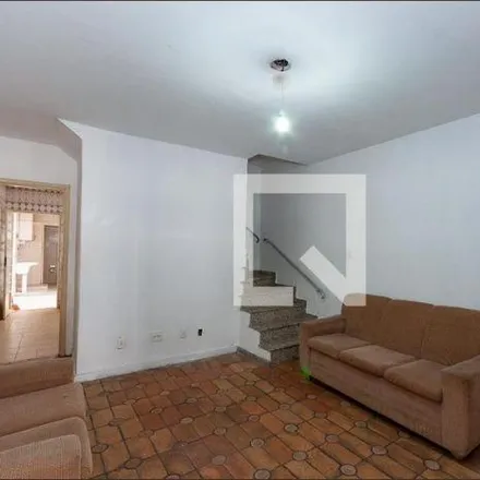 Rent this 4 bed house on Mgm Soluções in Travessa Emília Alba 88, Água Branca