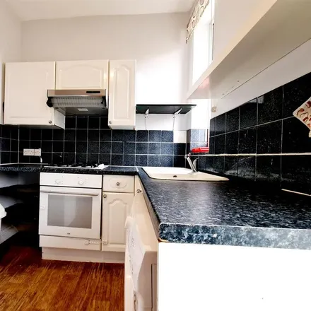 Rent this 3 bed apartment on SCT in 324 Mare Street, London