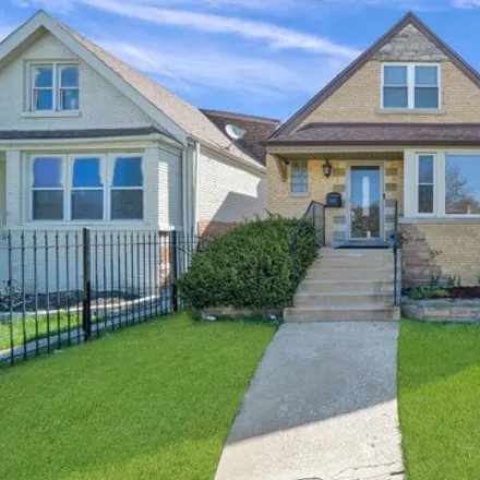 Buy this 5 bed house on 7153 South Kedzie Avenue in Chicago, IL 60629