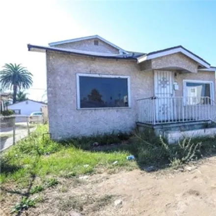 Buy this 8 bed house on 526 W 84th St in Los Angeles, California