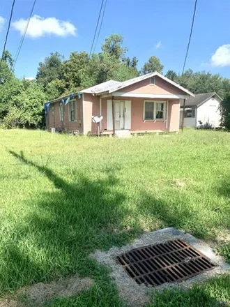 Buy this 2 bed house on 117 Henderson Street in Terrebonne Parish, LA 70364