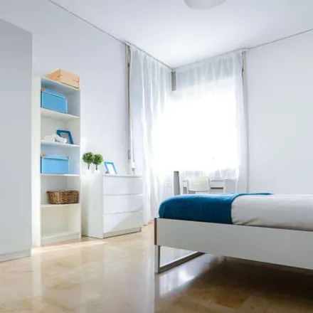 Image 3 - Via Filippo Argelati, 33, 20143 Milan MI, Italy - Apartment for rent