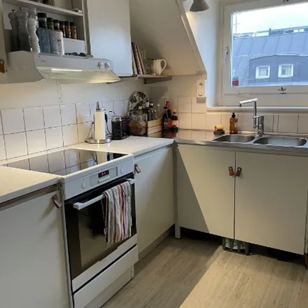 Rent this 3 bed apartment on Kristinebergsvägen 4 in 112 18 Stockholm, Sweden