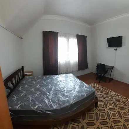 Rent this 1 bed room on La Casa de los Anticuchos in Teniente Enrique Palacios, Miraflores