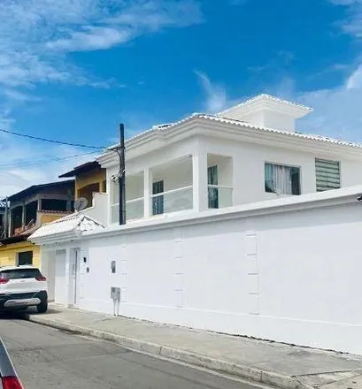 Buy this 2 bed house on Caminho do Velsos in Senador Vasconcelos, Rio de Janeiro - RJ